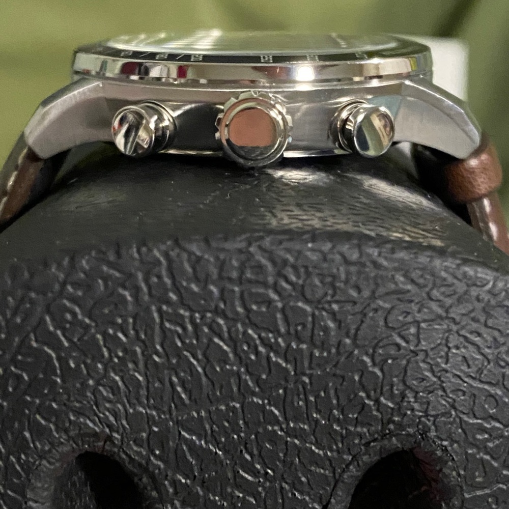 Citizen Watch - Picture 9 of 14